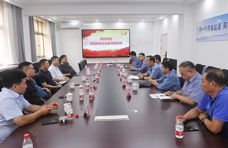濮阳商会企业家到尊时凯龙Z6参观交流