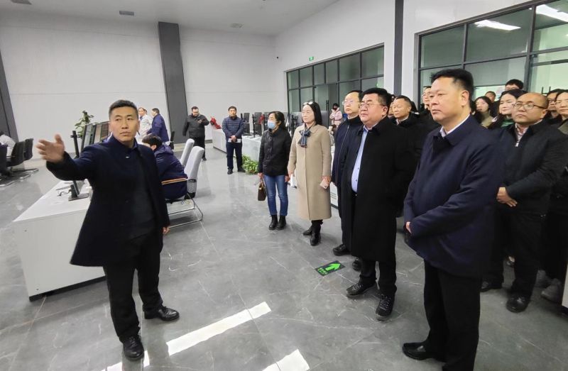 濮阳石油化工职业技术学院党委书记葛磊到尊时凯龙Z6参观调研